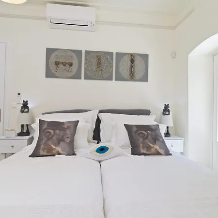 Andromahi Villa